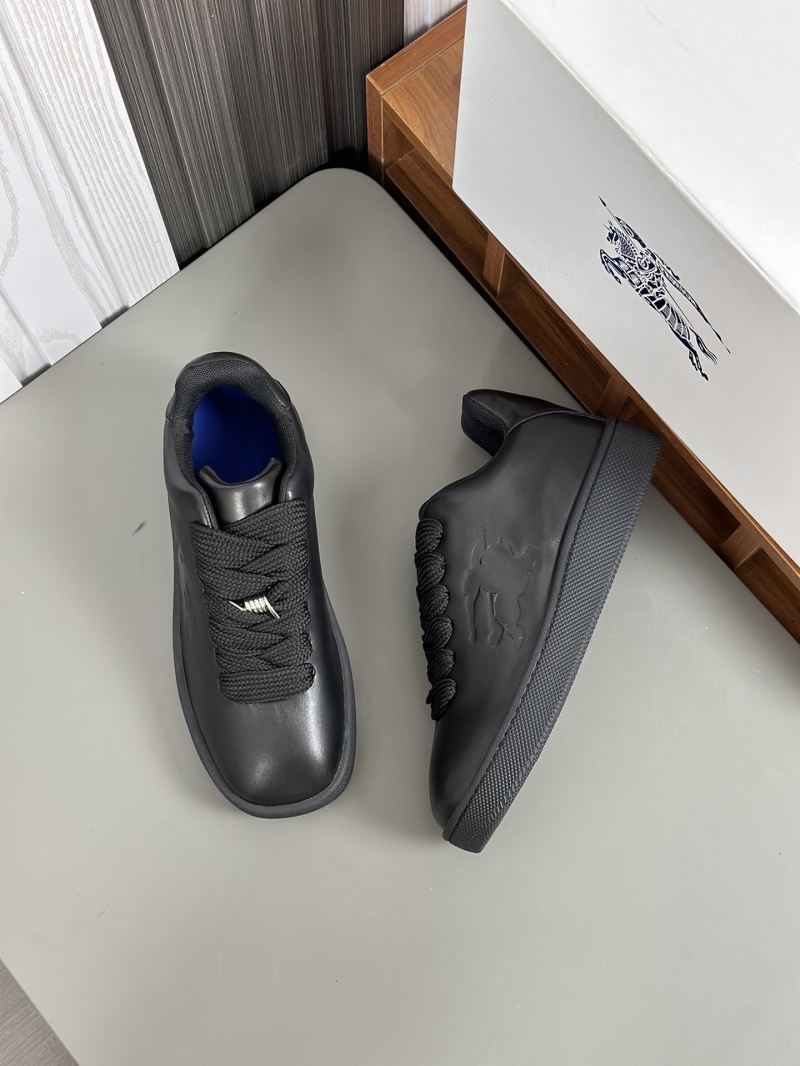 Burberry Low Shoes